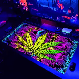 Creative Leaf Design Mouse Pad, 1 Count Large Gaming E-sports Computer Thickened Fluorescent Mouse Pad, Washable Rubber Mouse Pad for Gaming