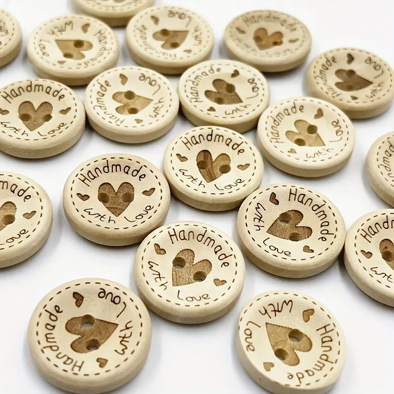 100pcs Heart-Shaped Wooden Buttons - Assorted Sizes 15mm/20mm/25mm for Sewing, Scrapbooking, Gift, Handwork, Home Decor, and Clothing Decoration