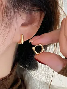 Plated 18k Gold Square Earrings, Minimalist Geometric Design, Fashionable Women's Daily Jewelry, New Trendy Accessory, Modern Gift
