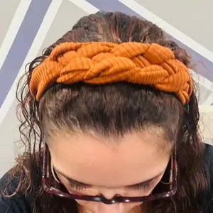 Copper Sailor Knot Headband, Textured Design, Adjustable Fit, Made of Comfortable Fabric, Ideal for Everyday Wear