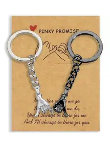 2pcs Pinky Promise Gift Matching Couple Gifts Valentines Day Gifts for Him Her Boyfriend Girlfriend Best Friend Matching Keychains for Couples Wife Husband Birthday Gifts Exchanging gifts Friendship