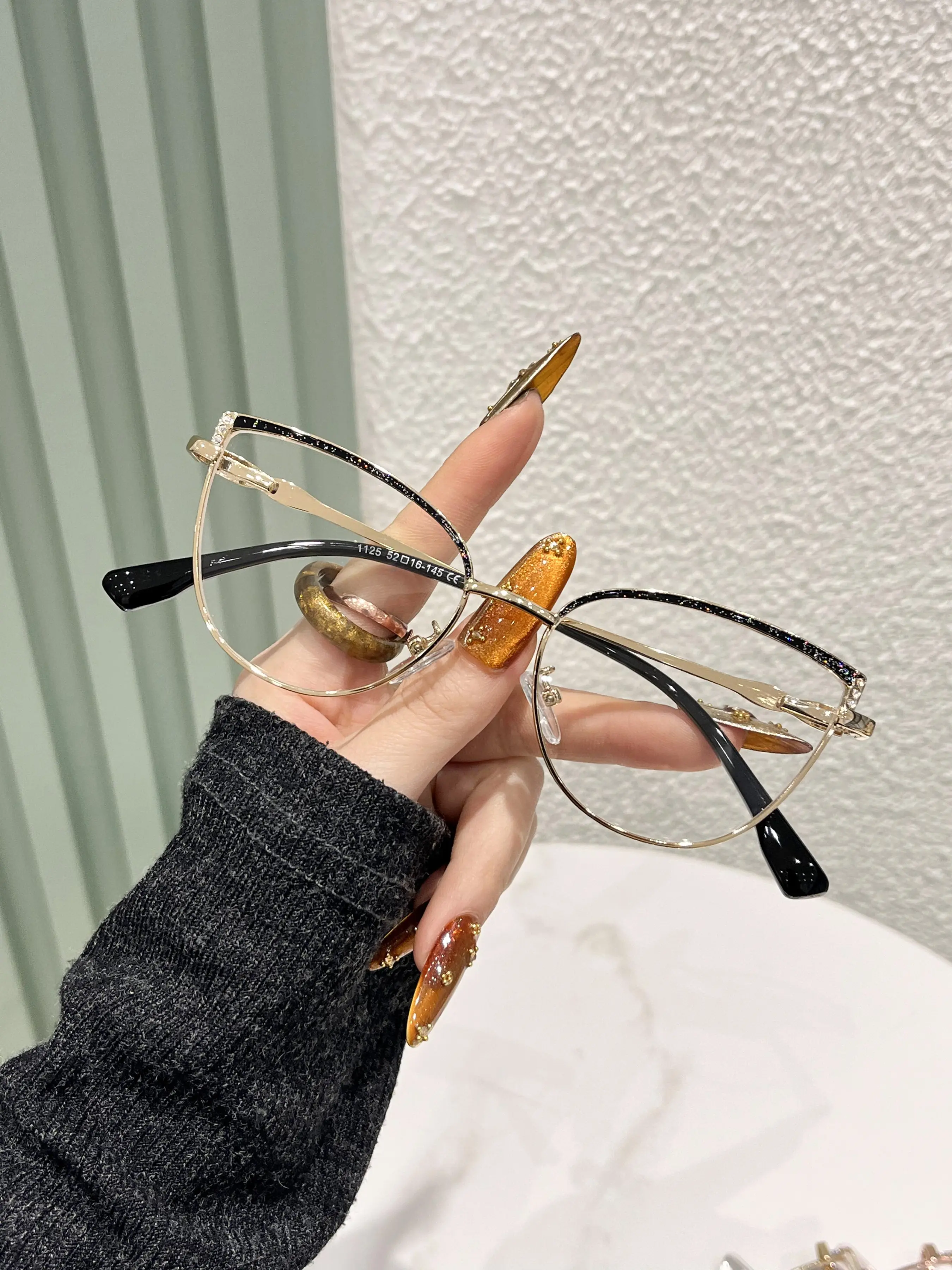Korean Fashion Cat Eye Flat Light Glasses, Casual Metal Frame, Decorative Lens, All Seasons Wear, Women's Eyewear