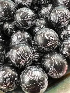 B22- (10PCS) 15mm Beautiful Matte Black LACE Pattern on Silver Acrylic Beads For DIY