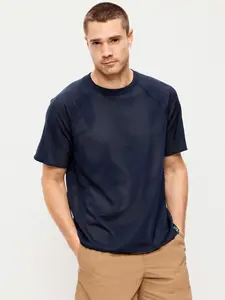 Old Navy Men's Loose Mesh Reversible T-Shirt