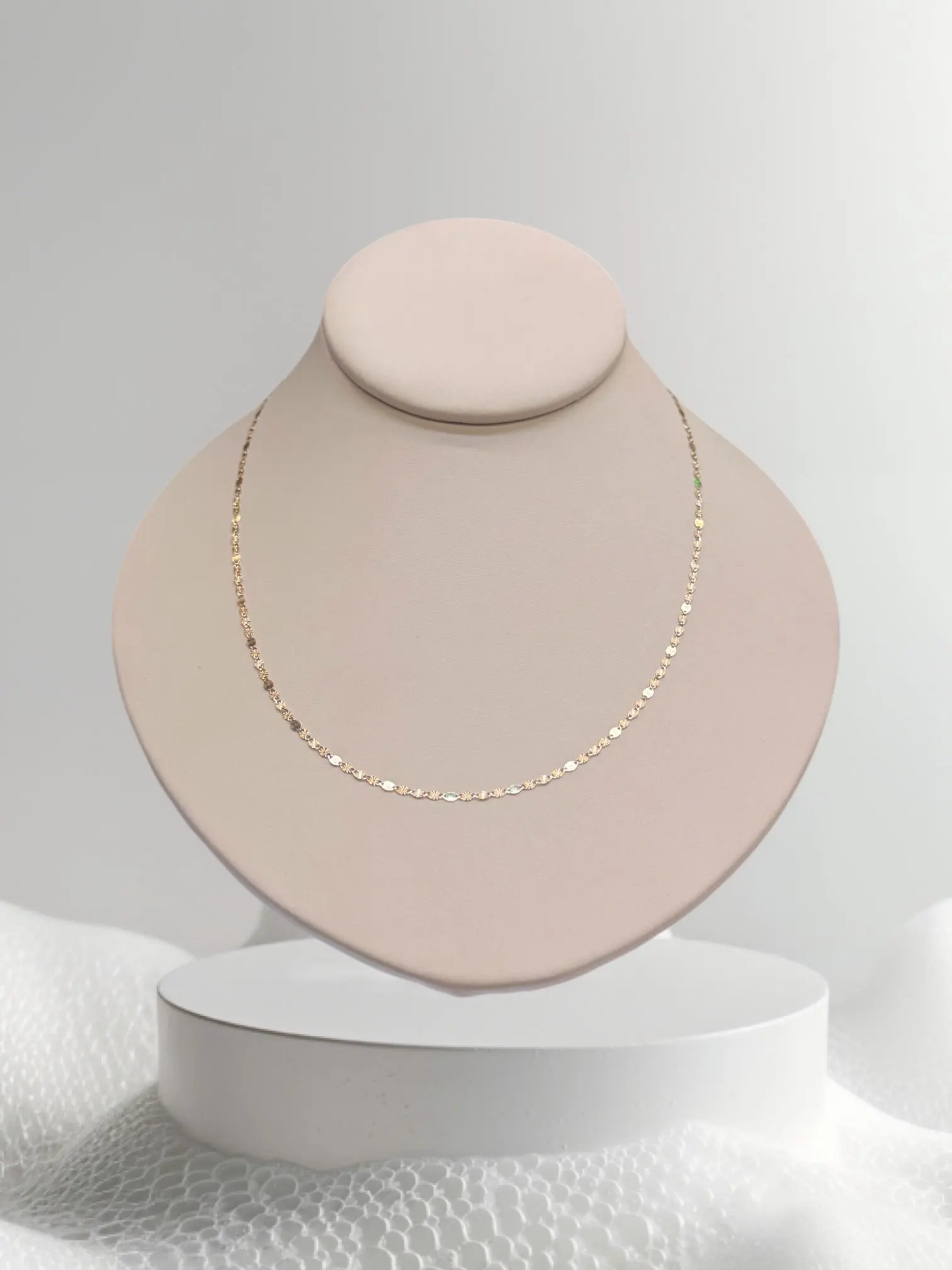 Cadena alternada de 3 tonos oro 14k