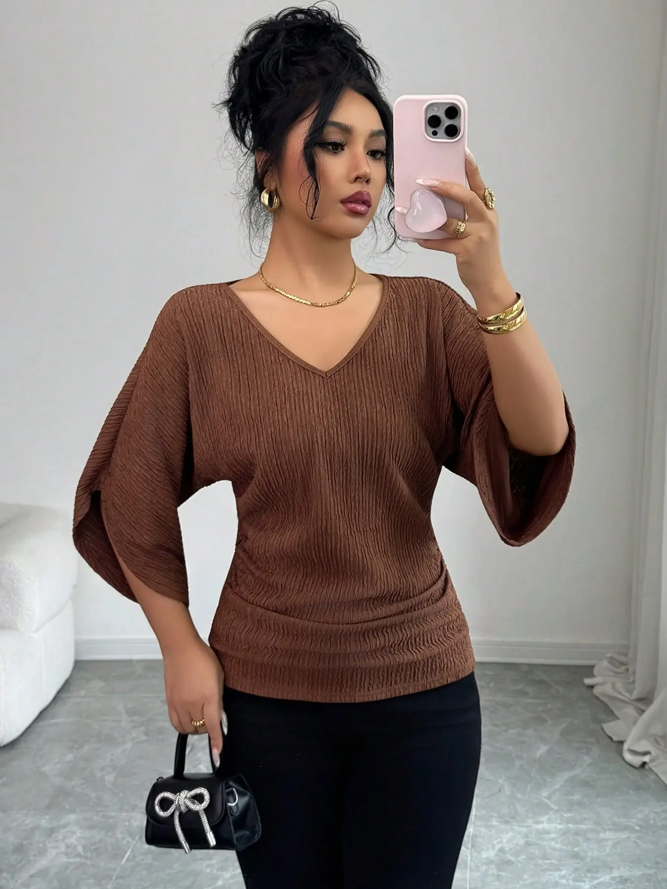 Women's Coffee Textured Fabric V Neck Loose Waist Pleated Design Elegant Casual Style T-Shirt Tops, Travel Vacation Streetwear Fashion Womenswear Fit Feminine