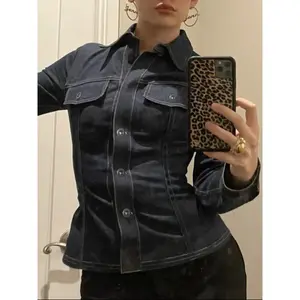 Fashion Street Style Casual Western Style Faux Denim Button Front Utility Shirt, Casual Lapel Design, Perfect for Spring & Fall Seasons