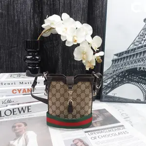 Pre-owned GUCCI canvas Shoulder Bags Mini Bucket GG Brown Shoulder Bag T10219624