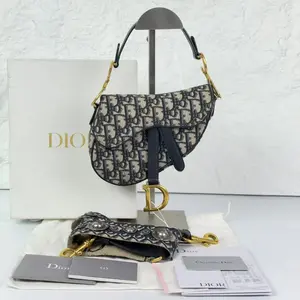 Pre-owned Dior Shoulder Bags 5965