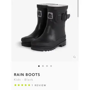 RAIN BOOTS, YOUTH, BLACK