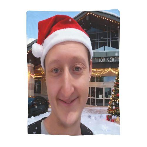 Daniel Larson selfie Throw Blanket Polar blanket Extra Large Throw Blanket sofa Furry Blanket blankets for beds  throw blanketFather's Day, Thanksgiving, Christmas Children's Day, holiday gifts for children and family darkiphone game virgin mary worm