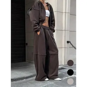 Women’s solid-color zip-up hooded sweatshirt and pocket elastic-waist pants two-piece set, autumn and winter casual off-shoulder long-sleeve top and pants, women’s everyday wear, brown