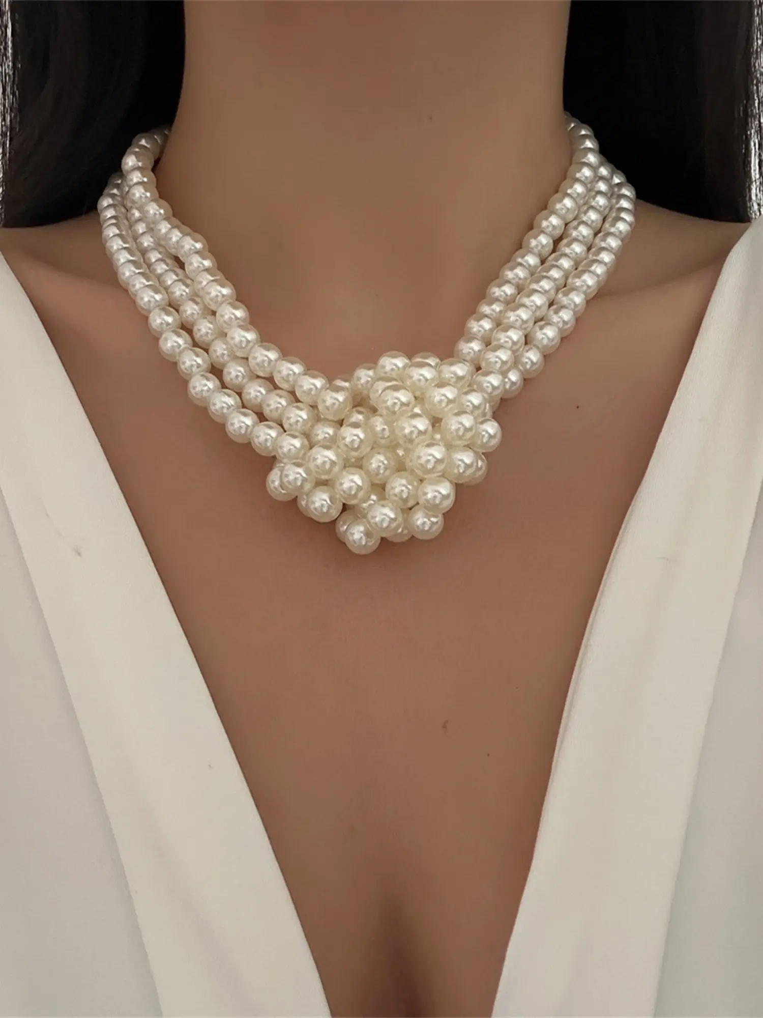 White Black Imitation Pearl Embellished Knot Necklace For Women Party Wedding Korean Fashion Girls Choker Statement Multi-Layer Necklace Elegant Beaded Necklace New Jewelry