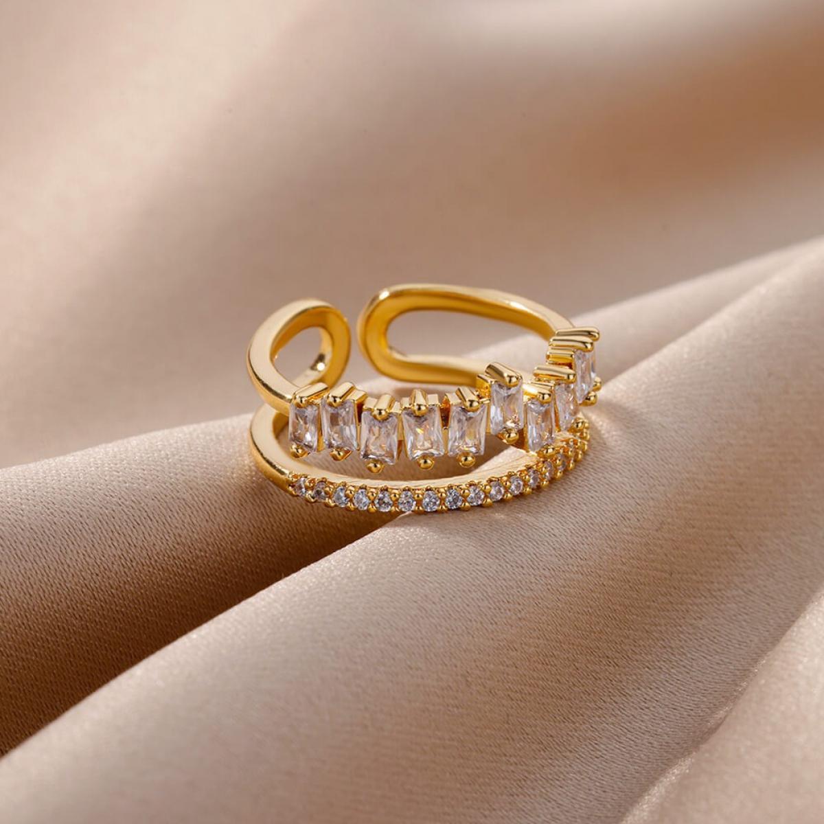 Premium Crafted Dual Layer Adjustable Statement Ring, Densely Set Sparkling Faceted Details Bold Cocktail Ring, Modern Minimalist & Glamorous Design Jewelry, Versatile Everyday & Special Occasion Accessory, Thoughtful Gift for Girlfriend, Best Friend