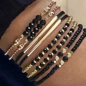 8pcs Bohemian Style Beaded Bracelet Set, Mixed Black and Golden Glass Beads, Adjustable Stackable Bangle Collection for Daily and Gift Occasions