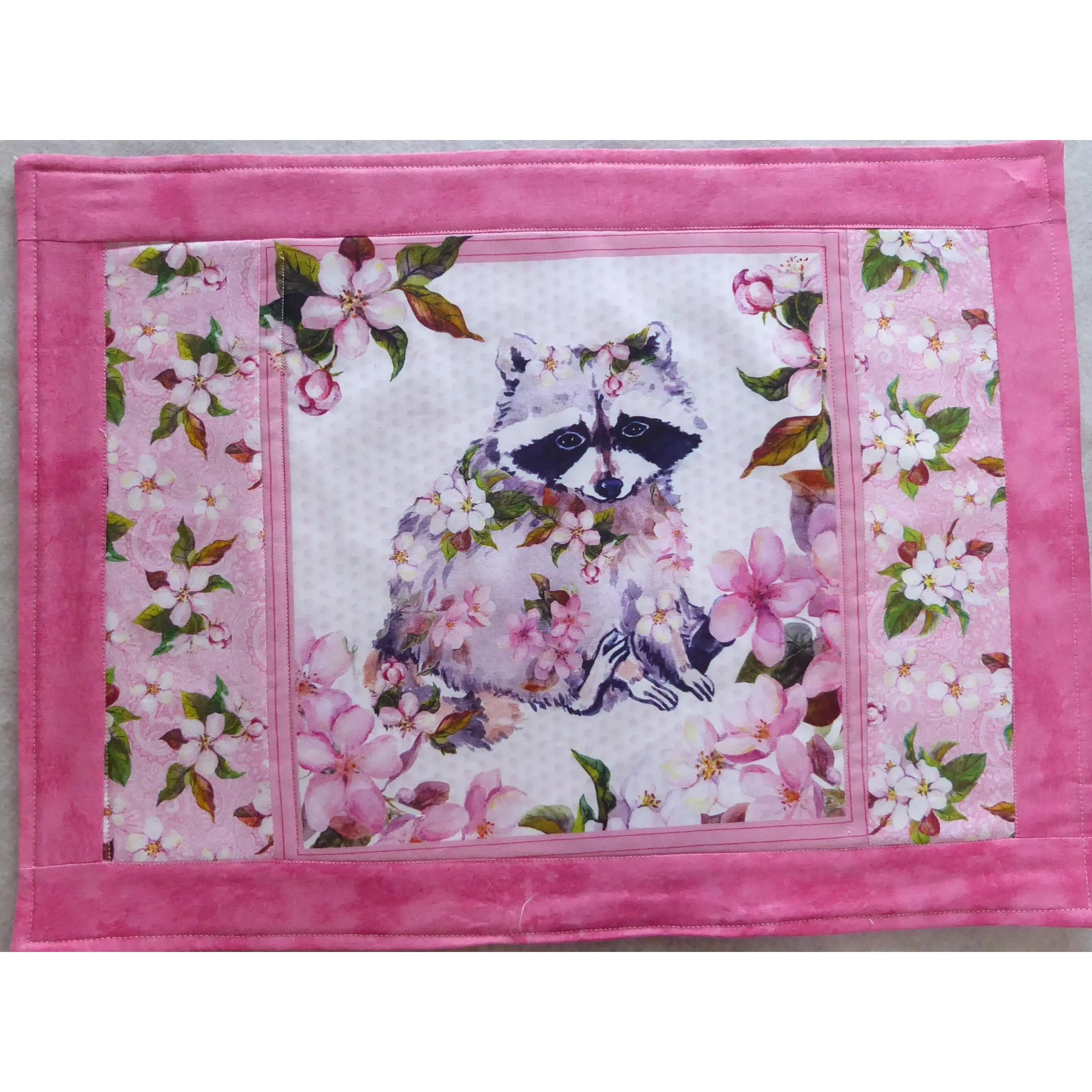 Racoon Placemat 1 Floral Animals Darling Floral Cotton Handmade Quilted