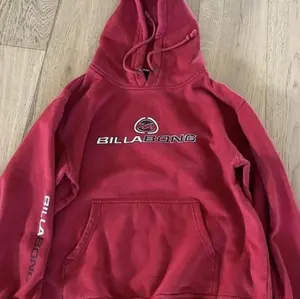 Vintage Billabong Red Hoodie T-shirt, Sweatshirt and Hoodie 8