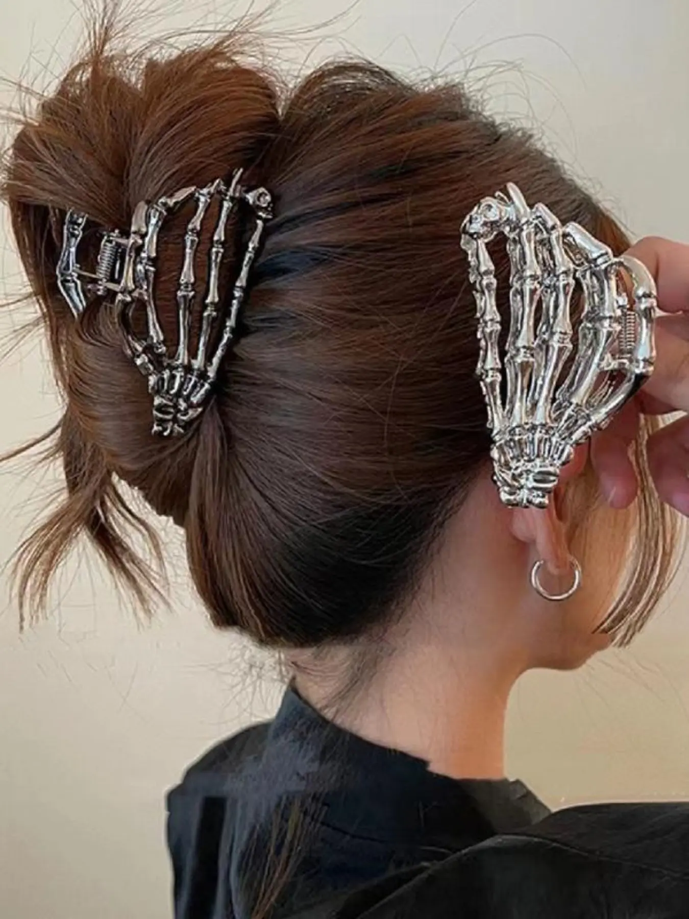 Gothic Ghost Alloy Hair Clip, Halloween Skull Claw Clips, Fashionable Daily Wear Accessories for Women, Unique Back Head Hair Claws, Durable