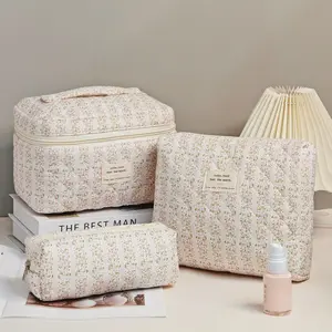 Floral Pattern Makeup Bag Set, Large Capacity Toiletries Cosmetic Storage Bag Set, Zipper Makeup Organizer Pouch, Travel Cosmetic Bags, Versatile Storage Bag for Travel, Gym, Office, Home