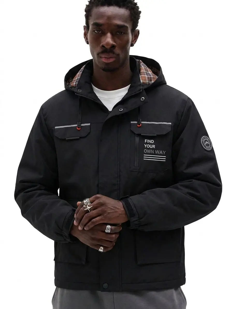 Men’s Solid Color Lightweight Hooded Jacket for Spring/Autumn Outdoor Casual Wear