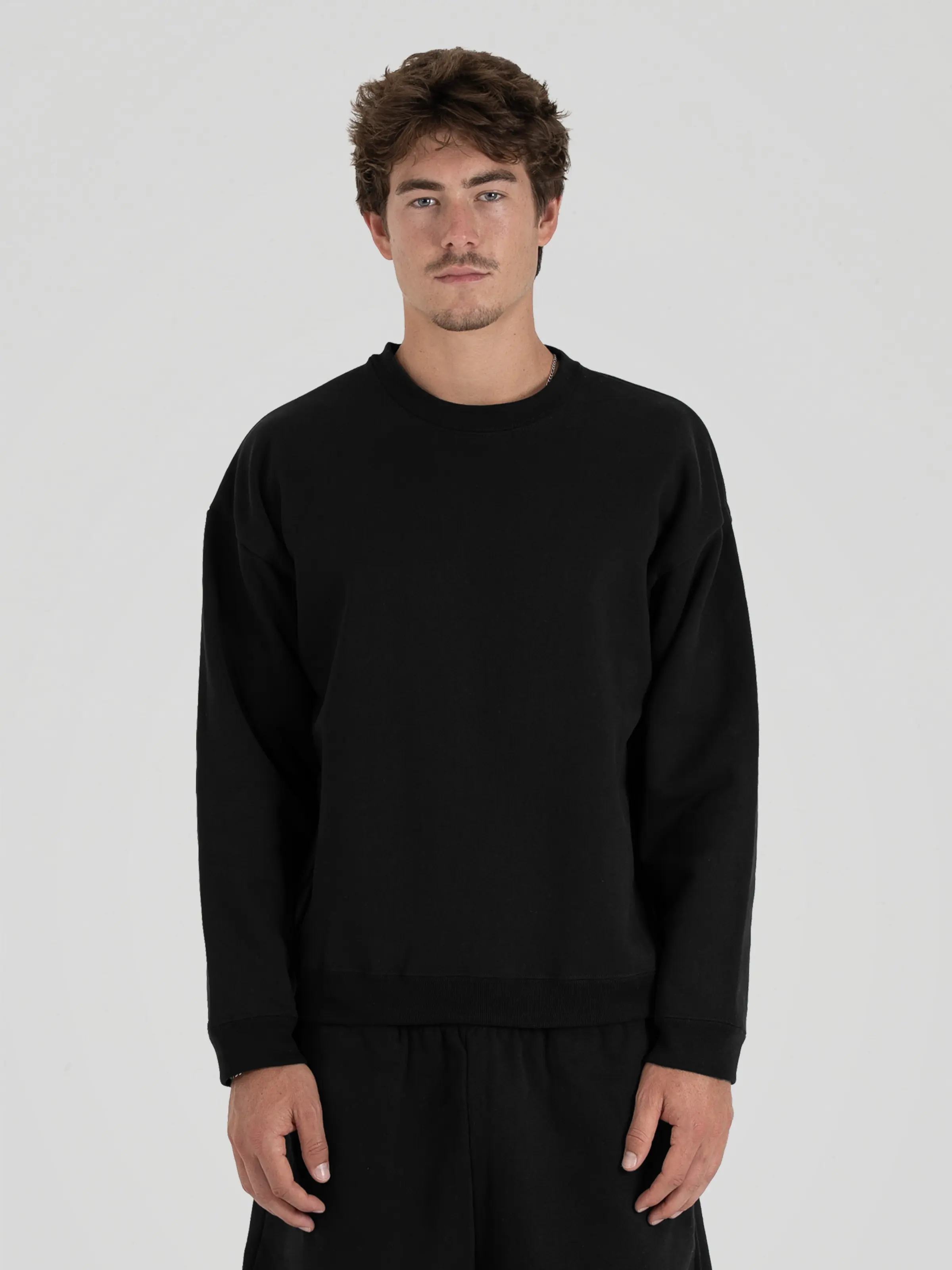 600 GSM 'Black' Fleece Crewneck 600 GSM 'Black' Fleece Crewneck