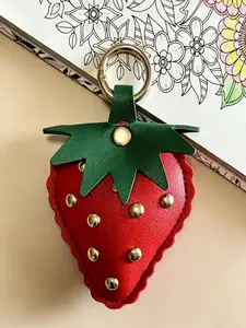 Bag Charm Riveted Leather Strawberry Keychain Cute Fruit Charm With Red Berries And Green Leaves Sweet, Edgy, And Retro-Girly Style Niche, Cute, And Minimalist Style For Bags, Keys, And Earphone Cases