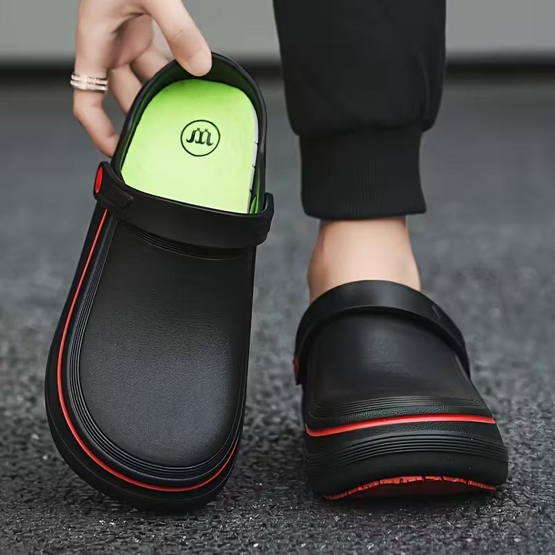 Mule slippers,Chef work shoes wide toe shoes- anti slip, oil resistant, waterproof, easy to clean, affordable work shoes,comfortable, easy to put on and take off, suitable for kitchen, nursing, and catering work. Black.Men's and women's shoes