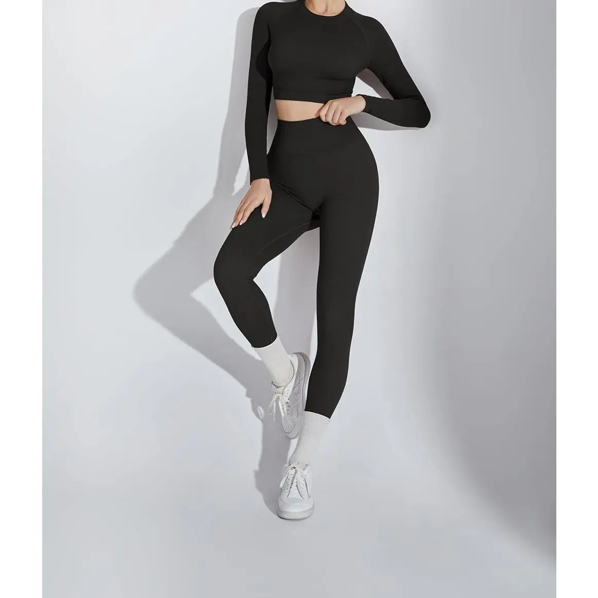 Women's 2-Piece Workout Set - Long Sleeve Crop Tops, Seamless Nylon Leggings with Hidden Scrunch Butt Lift & Tummy Control for Yoga, Two Piece Set, Long Sleeve Tops