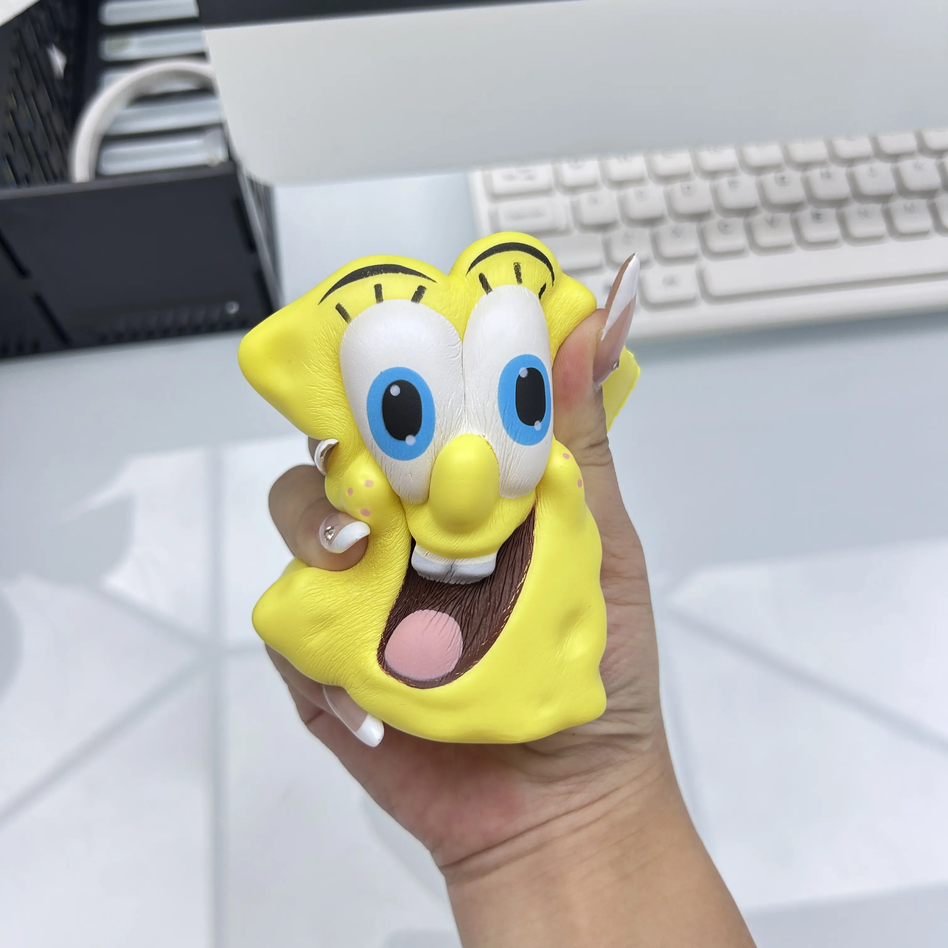 Sponge Shaped Squishy Toy, Soft Squeeze Sensory Fidget Toy, Stress Relief ASMR Desk Toy, Back to School Gift for Teens & Adults
