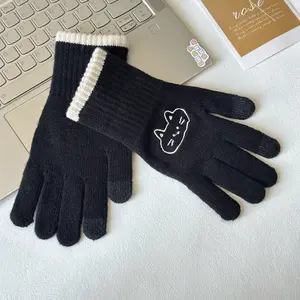 A Pair of Cute Cartoon Winter Gloves for, Thickened And Lined, Suitable for Students And Couples, with Touchscreen Capability for Warmth While Cycling, Winter Glove For Women, Cold Glove, Winter Gloves Female, Winter Glove Women