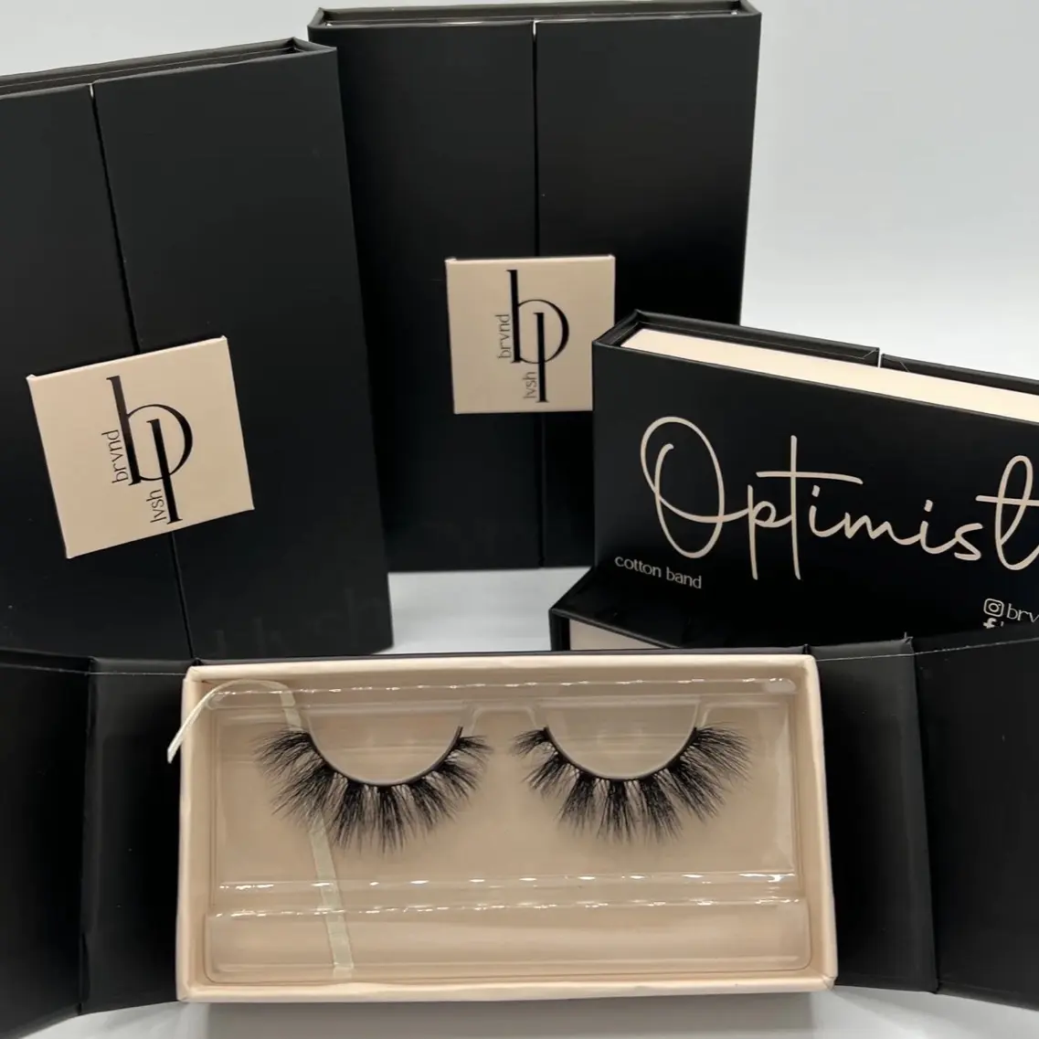 “Optimist” Fluffy Doll Lashes Cosmetic