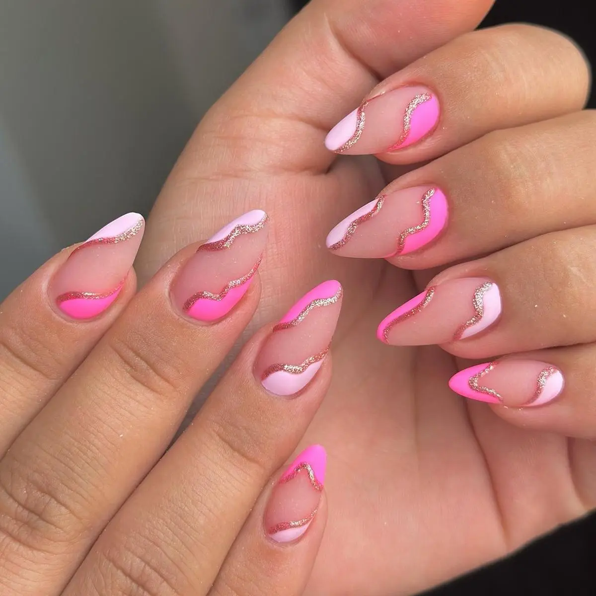 Almond Colorblock Fake Nail with Nail File & Tape, False Nail Set, 24pcs/set Short Press on Nails for Women & Girls DIY Nail Art Design, Removable Elegant Stick on Nails Kit