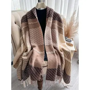 Women's Plaid Pattern Tassel Decor Shawl, Casual Soft Warm Thick Scarf for Fall & Winter, Fashion Accessories for Daily Wear