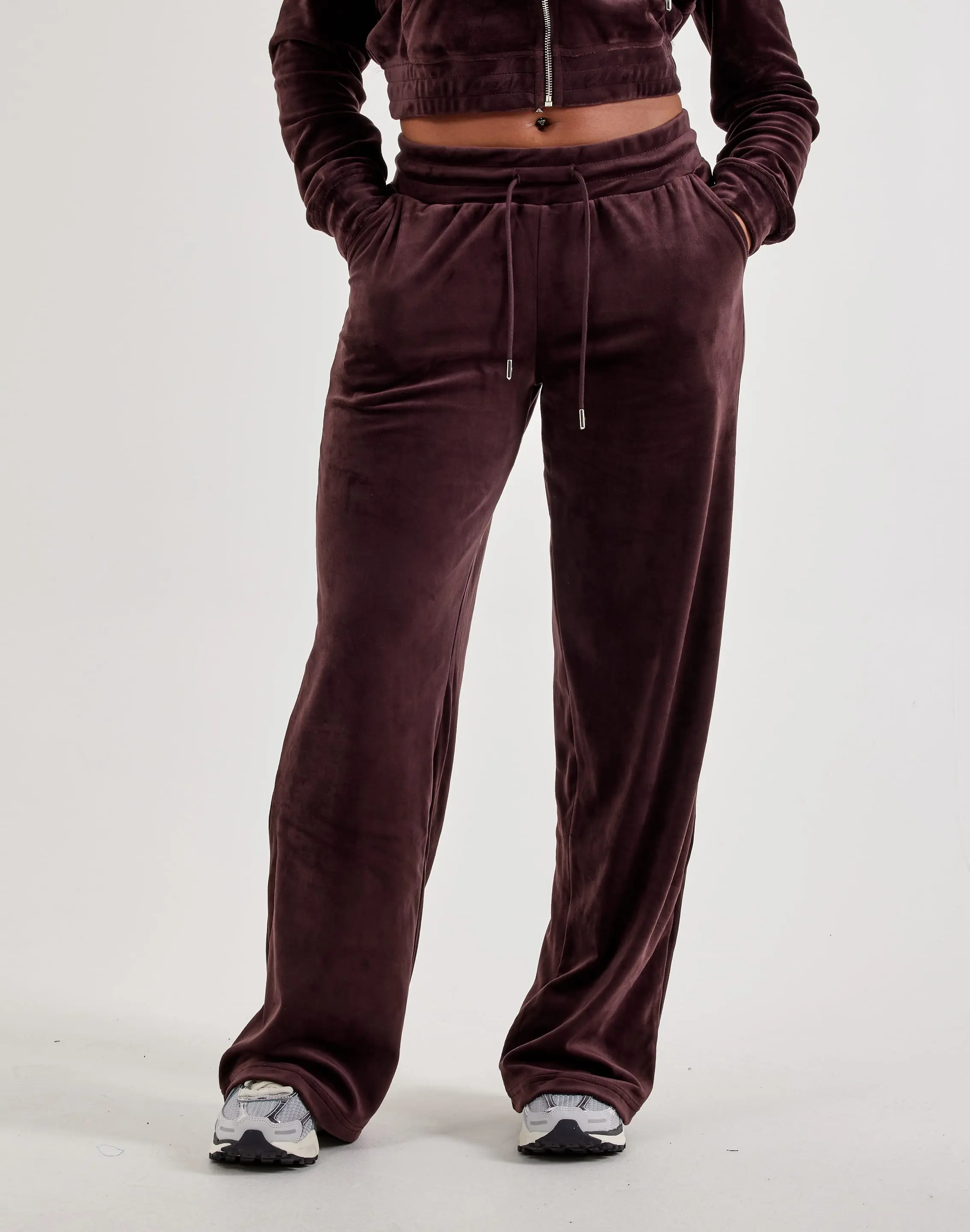 Womens True Religion Crystal Velour Straight-Leg Pants