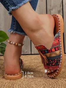 Women's Fashion Flat Sandals, PU Material & Rubber Sole, Solid Pattern Design, Less Than Ankle Height, Summer Beachwear