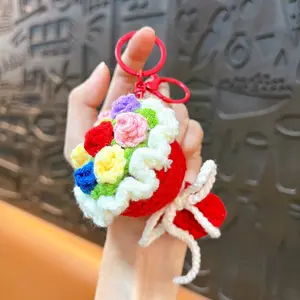 Handmade Crochet Mini Flower Bouquet Keychain, Creative Gift Colorful Rose, Perfect Gift for Best Friends, Girls' Aesthetic Bag Charm, Keychain For Bags