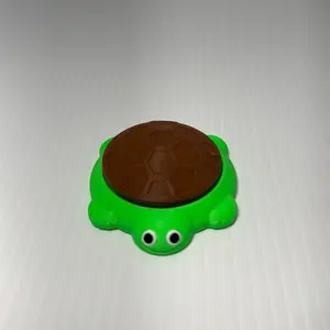 Sandbox Fidget Clicker - 3D Printed Design, Green Color, Unique Turtle Shape, Fun Accessory for Nostalgia and Play