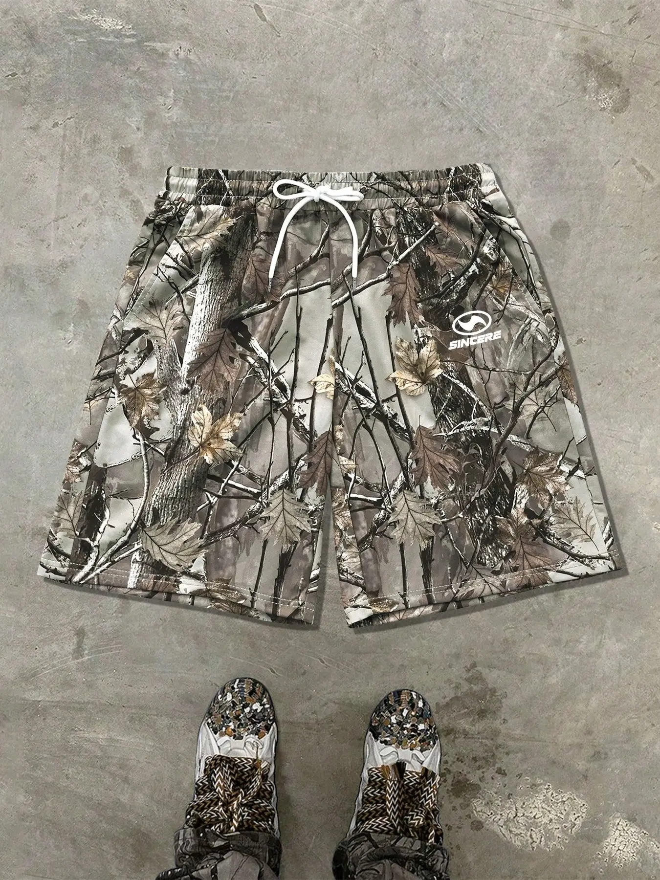 Men's Realtree Camo Print Shorts, "SINCERE" Logo Drawstring Casual Streetwear Summer Bottoms, Camouflage Print Shorts