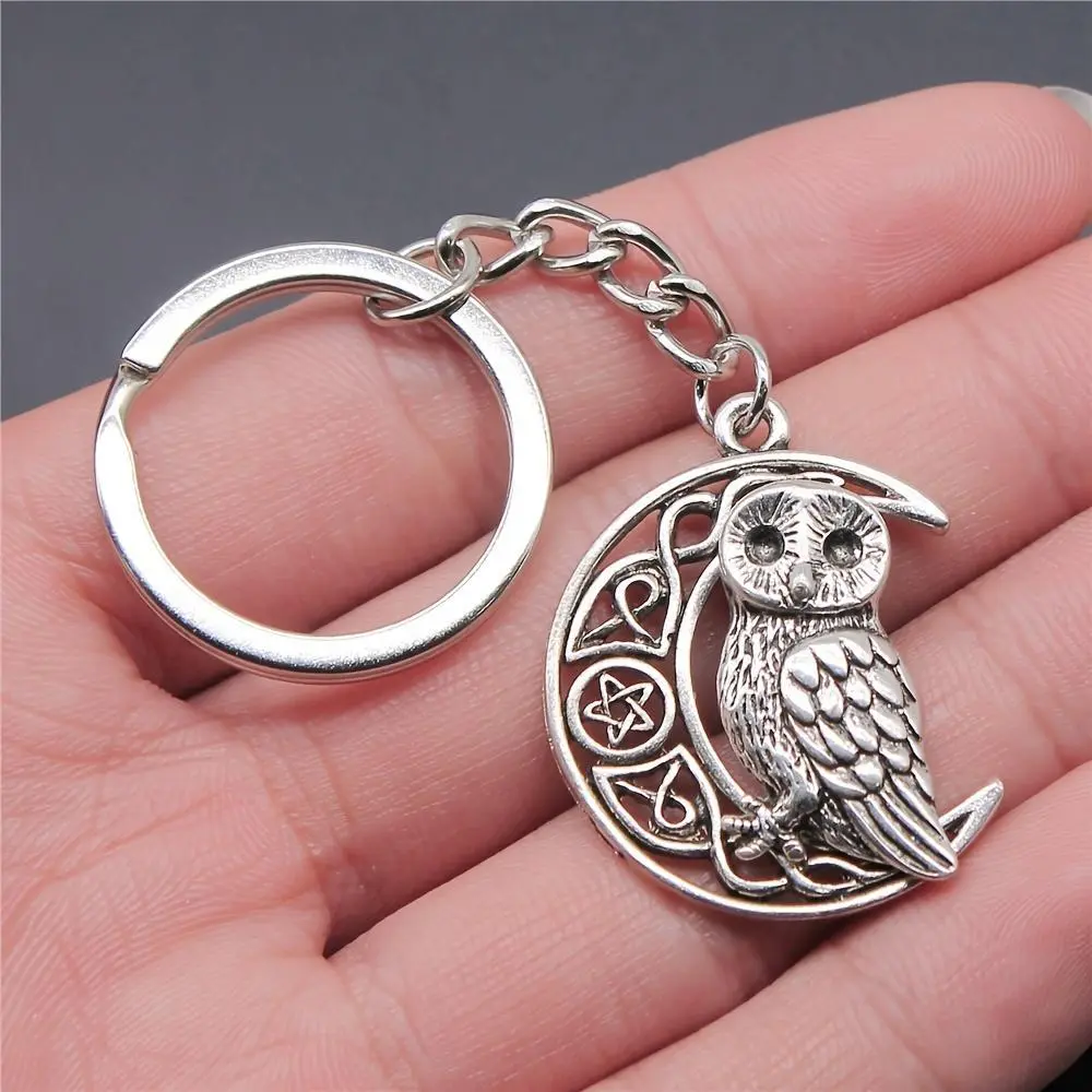 2024 Trendy Viking Owl Alloy Keychain Pendant - Animal Motif Charm Detail Compact Everyday Carry Bag Charm Keychain, Unique Fashion Accessory for Bags, Ideal Small Gift for Girlfriend's Birthday, Animal Motif Keychains, Charm Detail Keychains