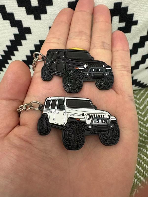 Jeep Wrangler Keychain - Double-sided Metal Design with Sharp Clear Contours & Vivid Bright Colors for Jeep Owners Durable Stylish Accessory