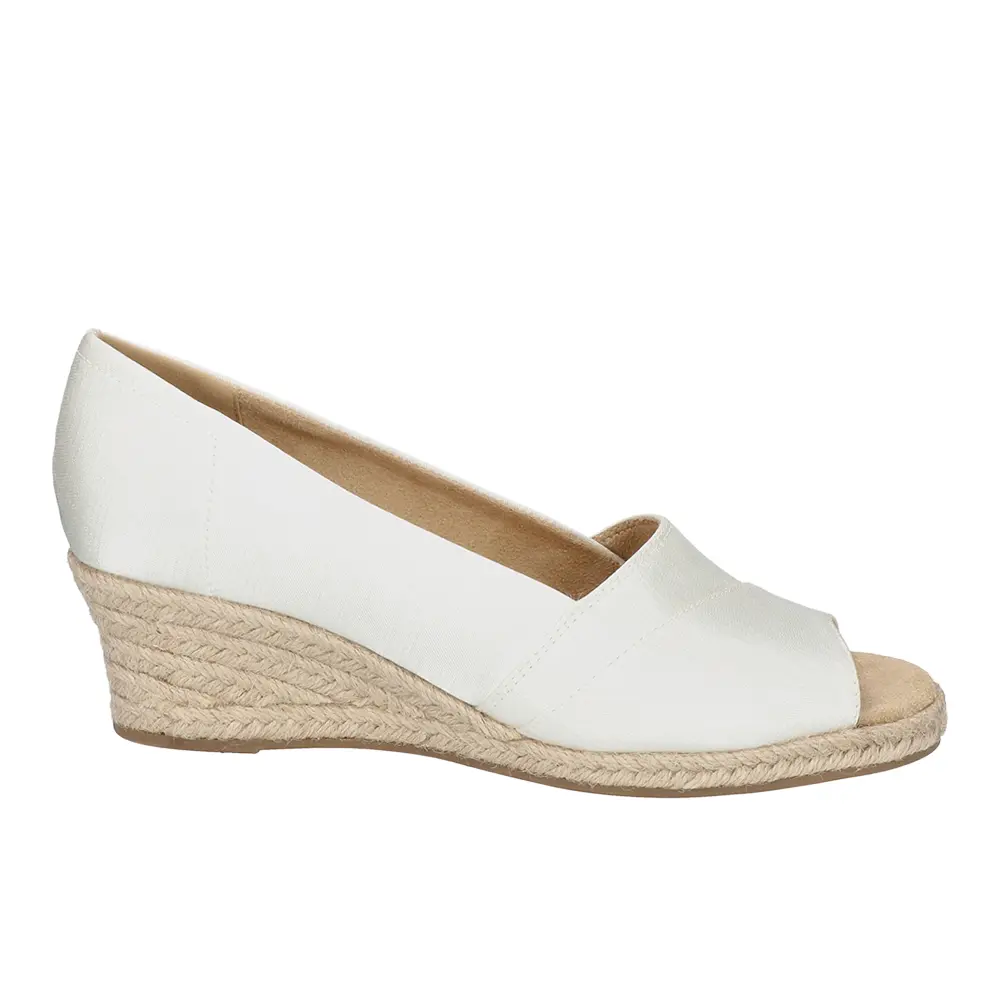 Easy Street Womens Jasper Espadrille  Casual Sandals Casual Mid Heel 2-3" - White