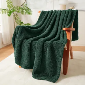 Forest Green Throw for Couch Sofa, Warm and Fluffy Blankets for Women, Suitable for Seasons, 50x60 Inches