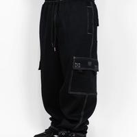 Black / White (Black Edition)