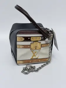 Pre-owned Louis Vuitton leather Crossbody Bags Petite Malle Soft Trunk Bag Crossbody Bag ZS010LV