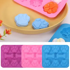 Flexible 3pcs Silicone Dog Paw & Bone Molds, 3pcs Stainless Steel Bone Cookie Cutters for Homemade Snacks, Candy & Chocolate Baking (Sports & Outdoor Accessories)
