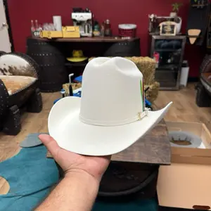 TOMBSTONE 20X EL Viejon white tall crown