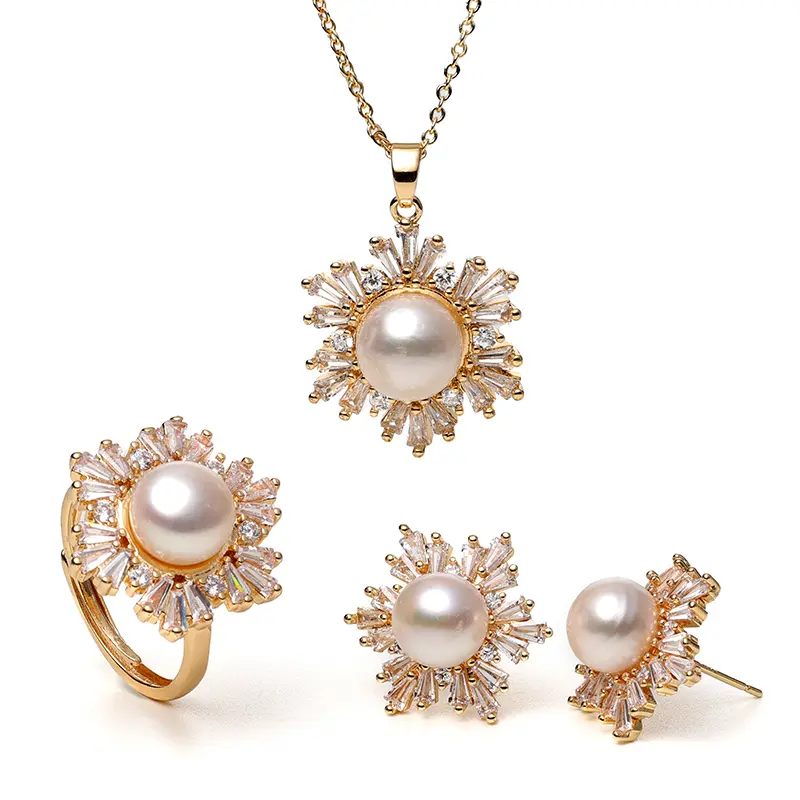 Exquisite Timeless Sun Medallion Genuine Pearl Hanging Jewelry Set, Luxury Textured Gold Bordered Anniversary Present for Elegant Women