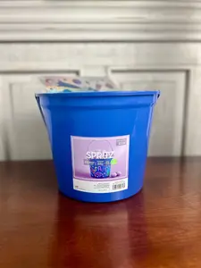 Spritz Bucket With Stickers