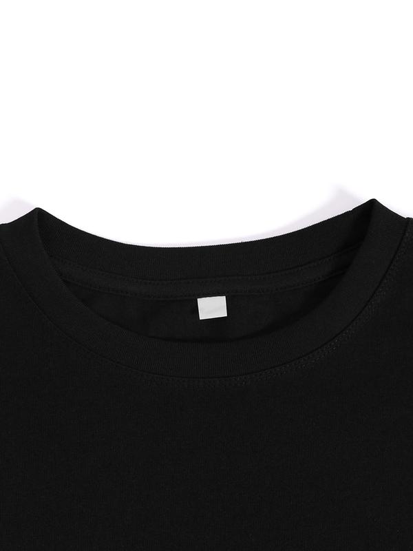 Women's kitty cats and Korean text design Graphic T-Shirt - 100% Cotton Short Sleeve Crew Neck Regular Fit Casual Wear | Soft & Breathable Fabric, Durable Print, Everyday Comfort, Machine Washable, cute, minimalist, playful, kawaii casual spring/summer