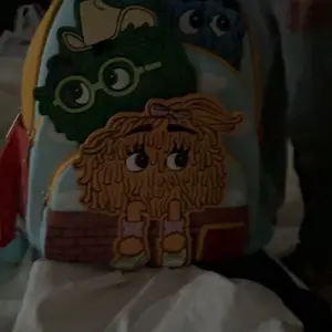 McDonald display picture 2